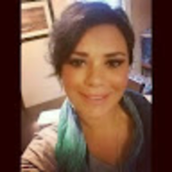 Meet your Posher, Cara - Picture 1 of 1